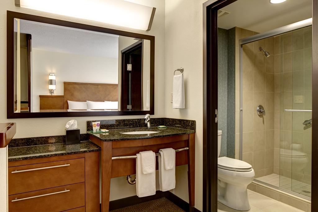 Hyatt Place Chicago - Lombard/Oak Brook Номер фото