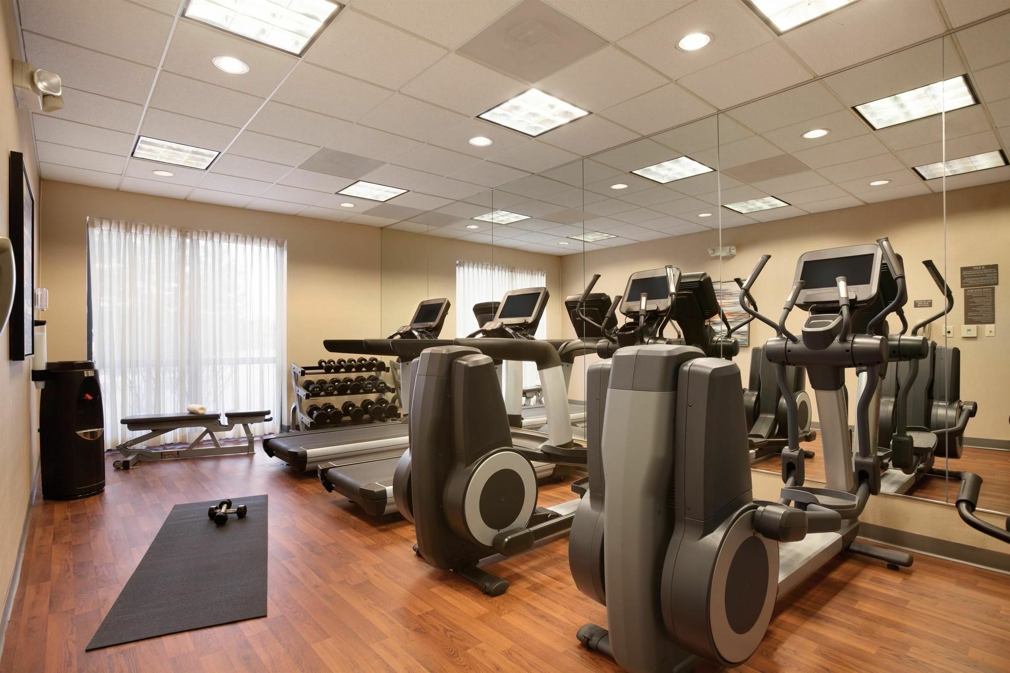 Hyatt Place Chicago - Lombard/Oak Brook Экстерьер фото